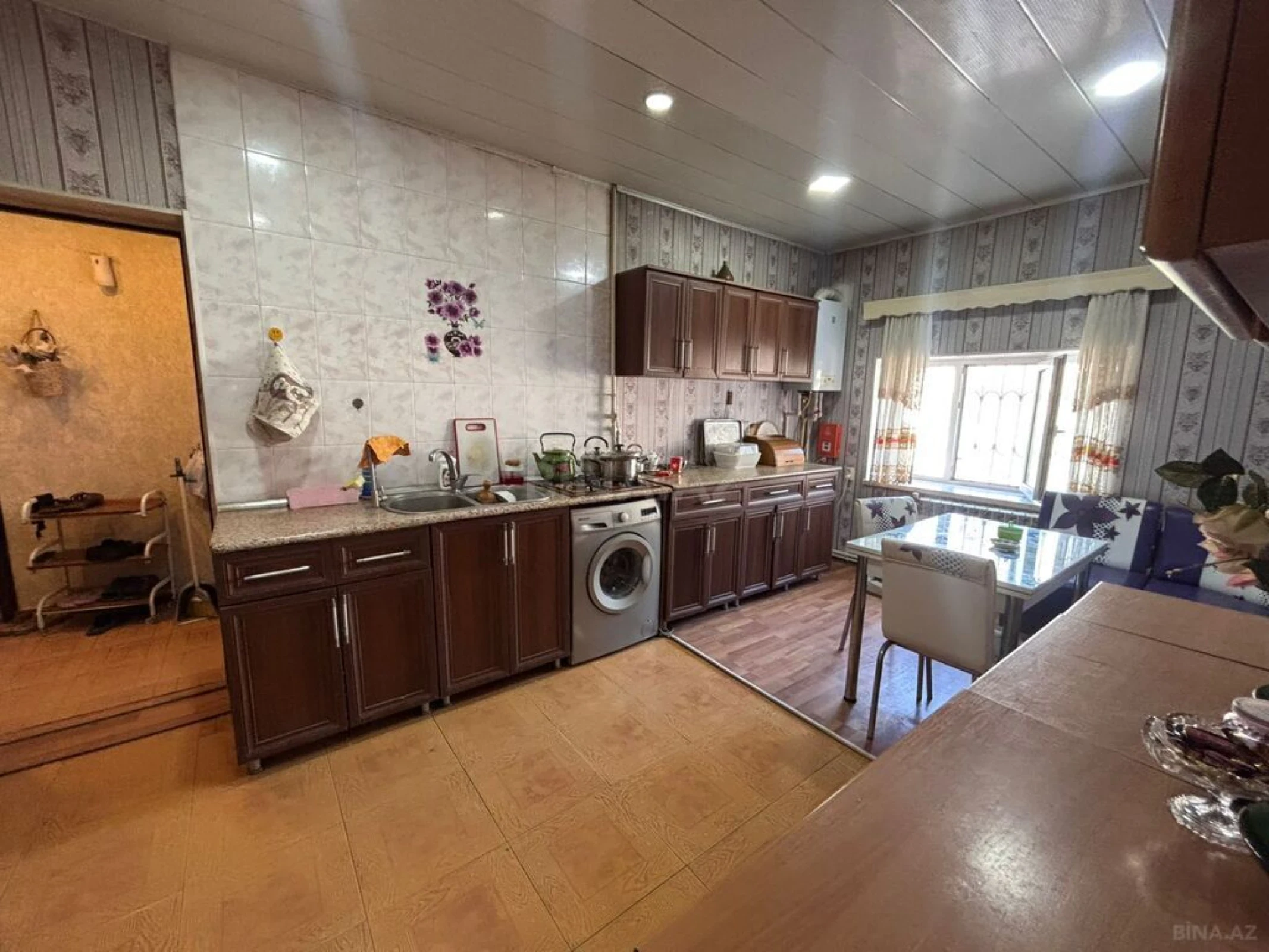 Satılır 4 otaqlı həyət evi 80 m²