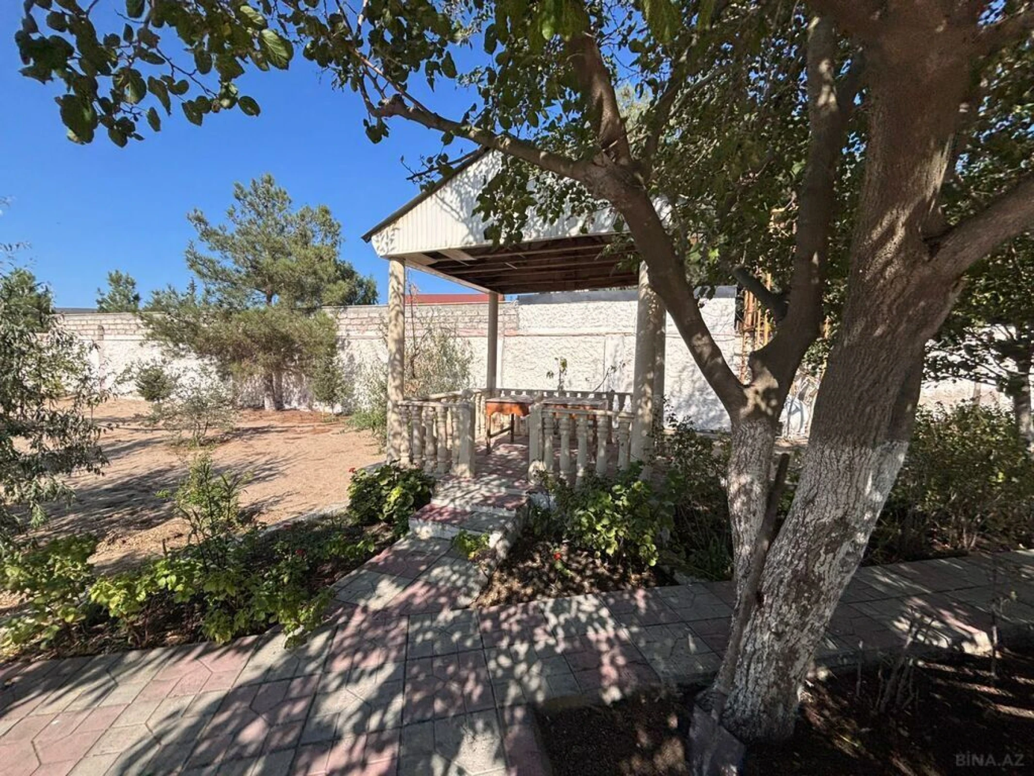 Satılır 4 otaqlı həyət evi 80 m²