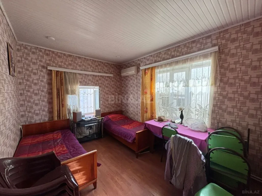 Satılır 4 otaqlı həyət evi 80 m²