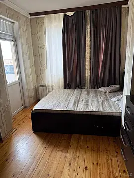 Satılır 3 otaqlı mənzil 107 m²