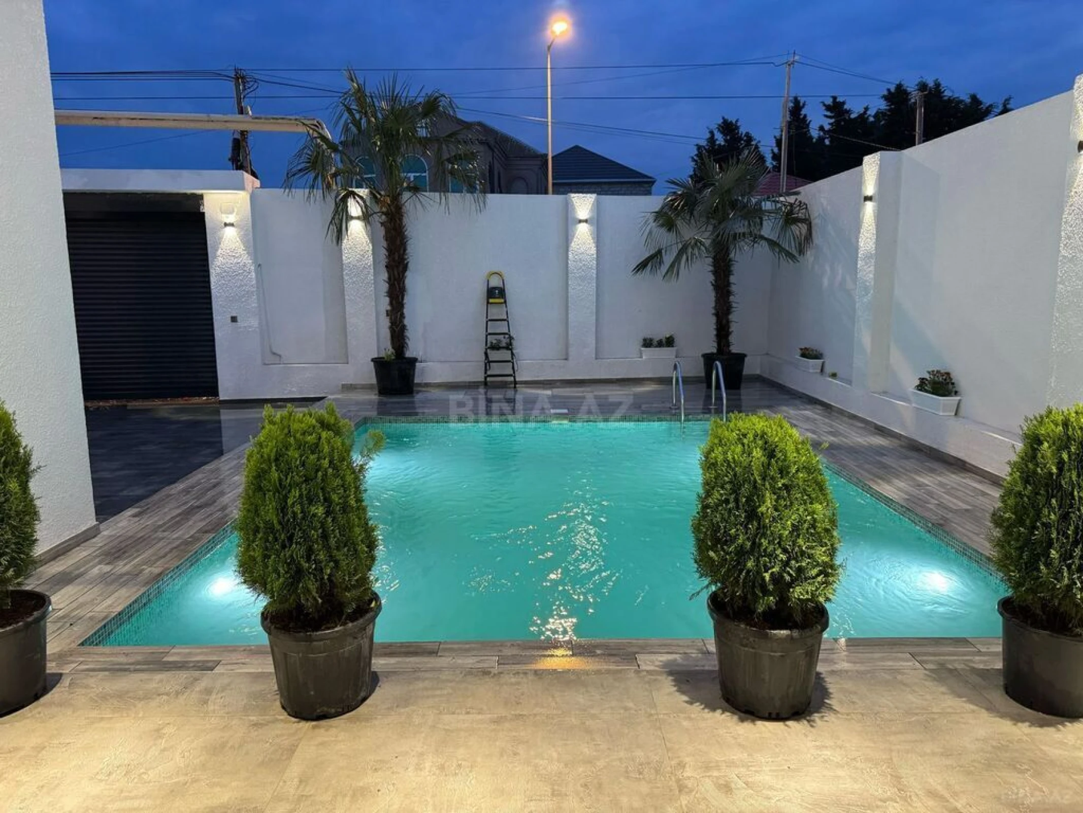 Kirayə verilir 4 otaqlı həyət evi 220 m²