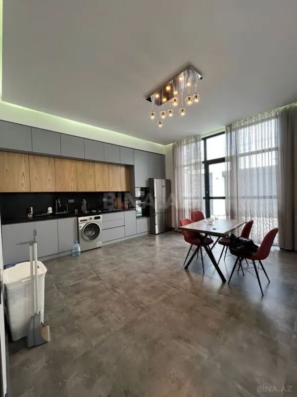 Kirayə verilir 4 otaqlı həyət evi 220 m²