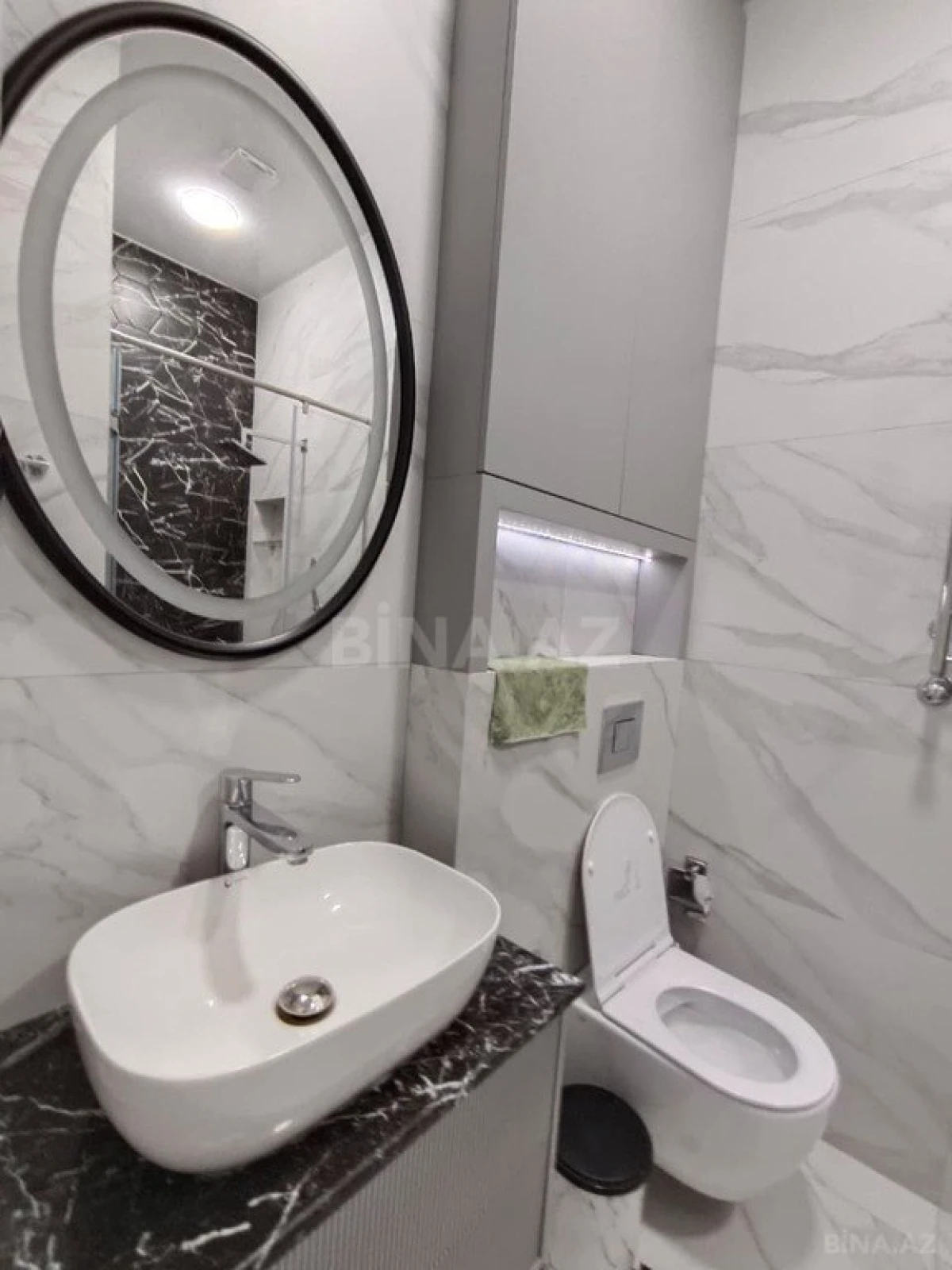 Kirayə verilir 3 otaqlı mənzil 118 m²