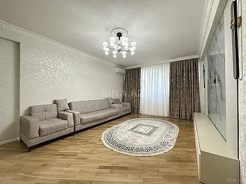 Satılır 3 otaqlı mənzil 125 m²