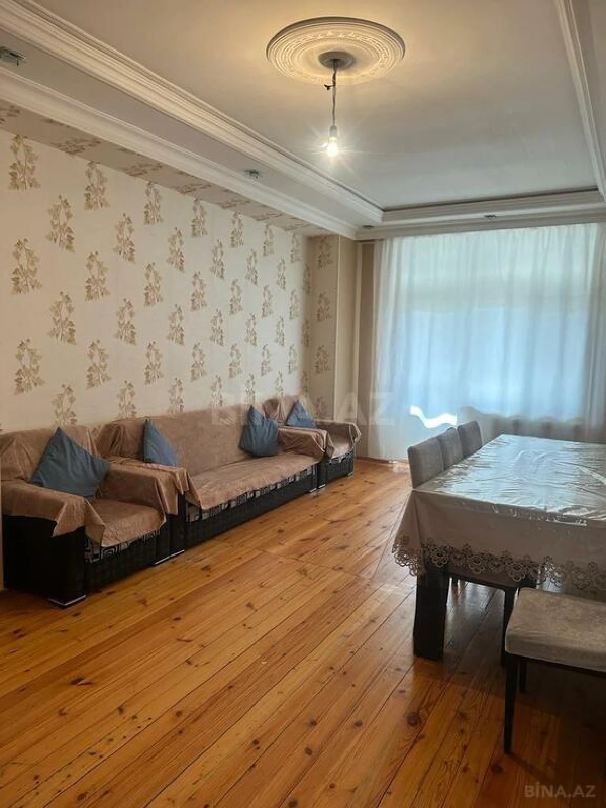 Kirayə verilir 3 otaqlı mənzil 92 m²