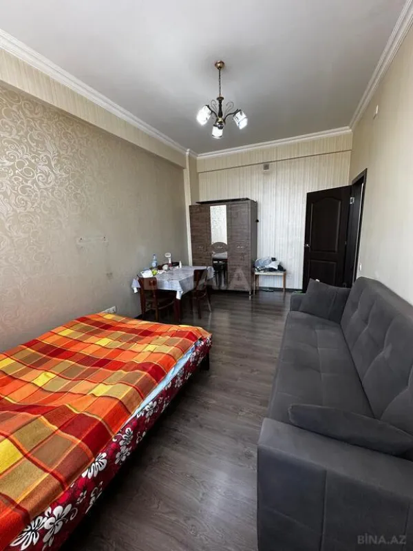 Satılır 1 otaqlı mənzil 41 m²