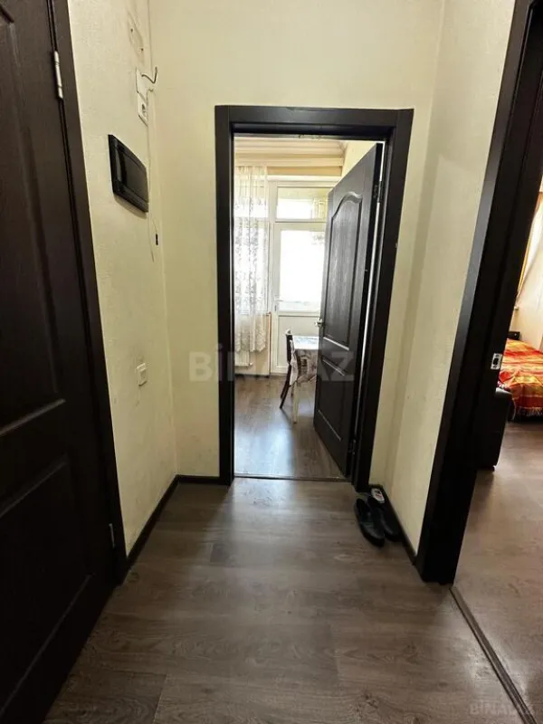 Satılır 1 otaqlı mənzil 41 m²