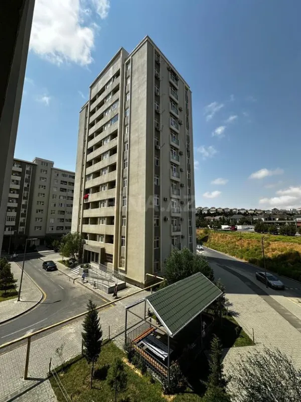 Satılır 1 otaqlı mənzil 41 m²