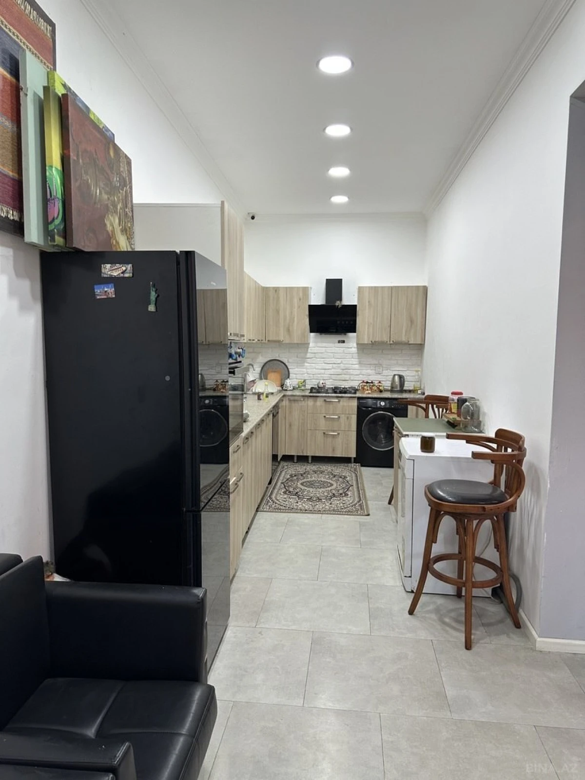 Satılır 4 otaqlı həyət evi 200 m²