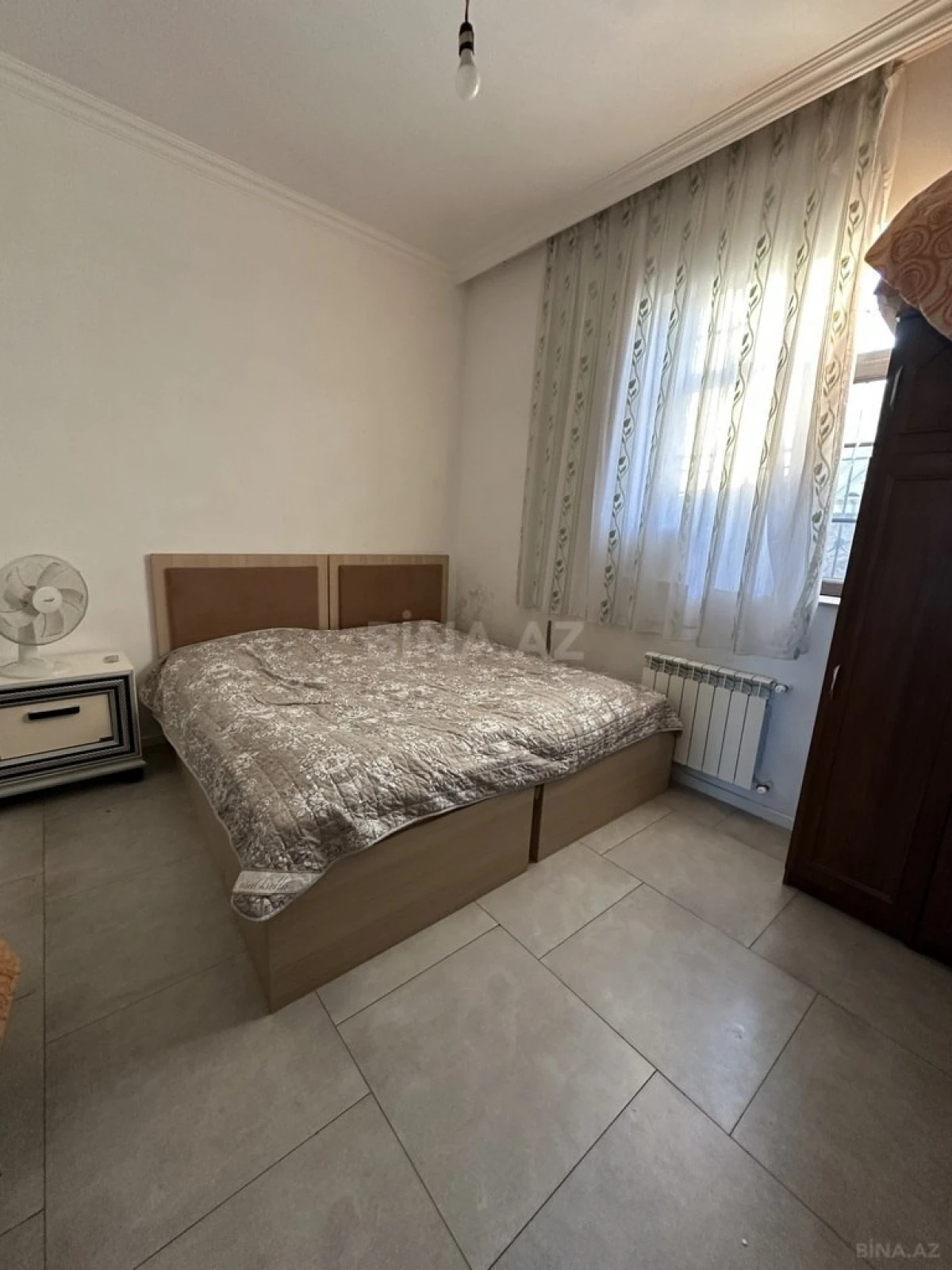 Satılır 4 otaqlı həyət evi 200 m²