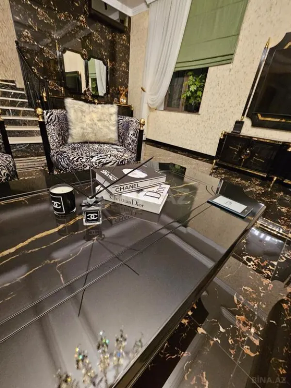 Kirayə verilir 4 otaqlı həyət evi 200 m²