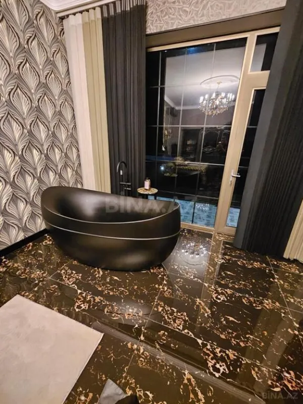 Kirayə verilir 4 otaqlı həyət evi 200 m²