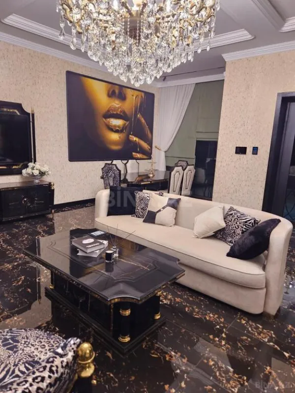 Kirayə verilir 4 otaqlı həyət evi 200 m²