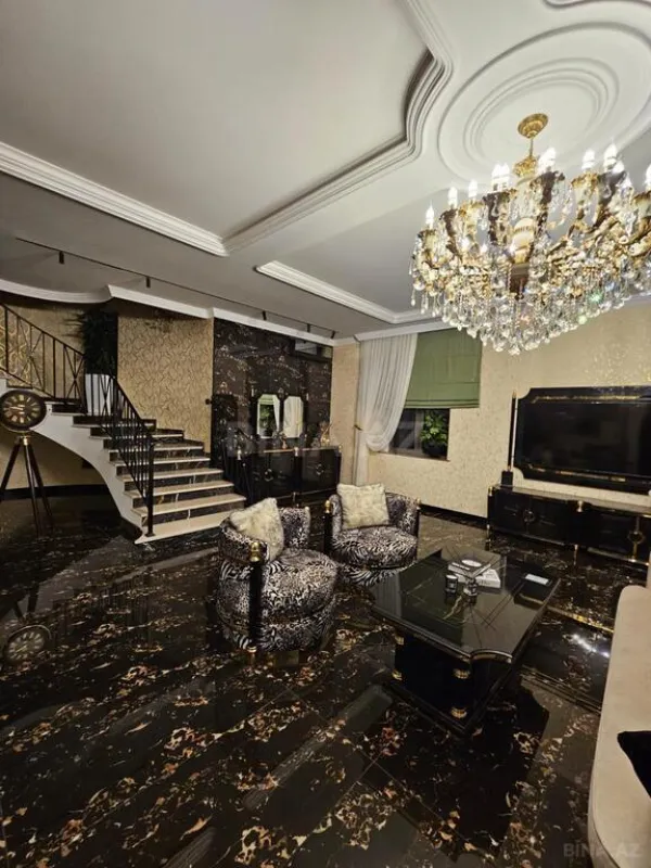 Kirayə verilir 4 otaqlı həyət evi 200 m²