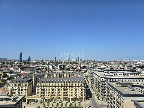 Satılır 3 otaqlı mənzil 178 m²