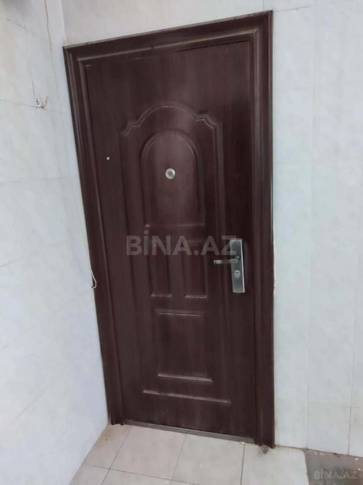 Satılır 4 otaqlı mənzil 100 m²