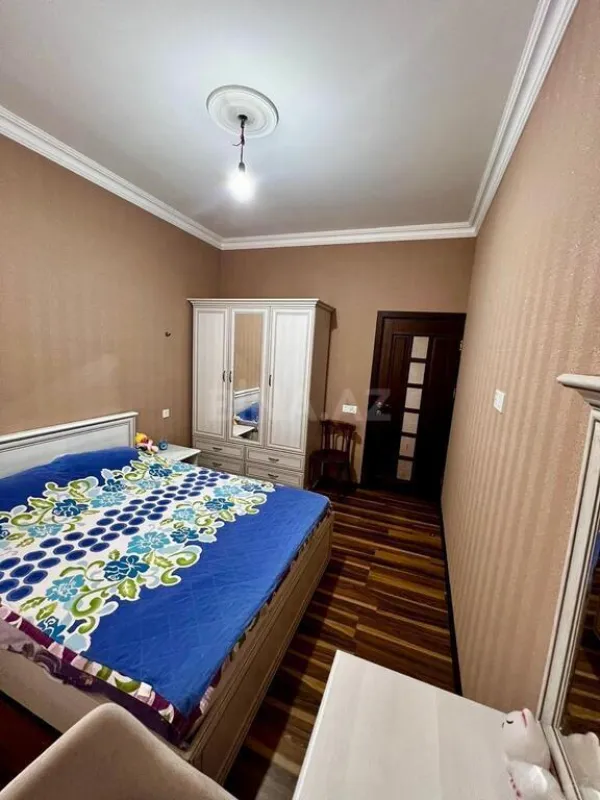 Satılır 4 otaqlı həyət evi 150 m²