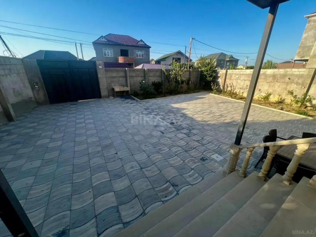 Satılır 4 otaqlı həyət evi 150 m²