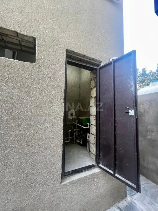 Satılır 4 otaqlı həyət evi 150 m²