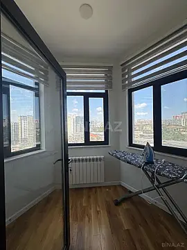 Satılır 3 otaqlı mənzil 136 m²