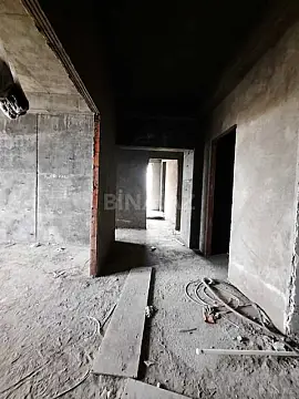 Satılır 3 otaqlı mənzil 125 m²