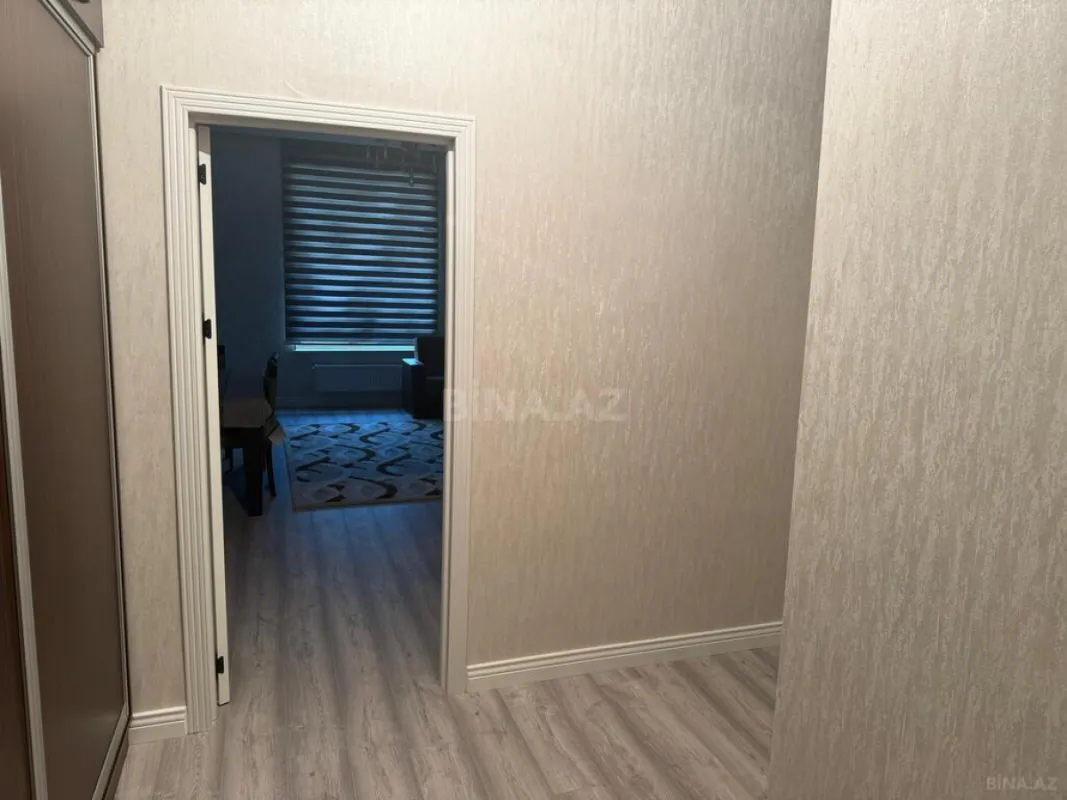 Kirayə verilir 2 otaqlı mənzil 68 m²