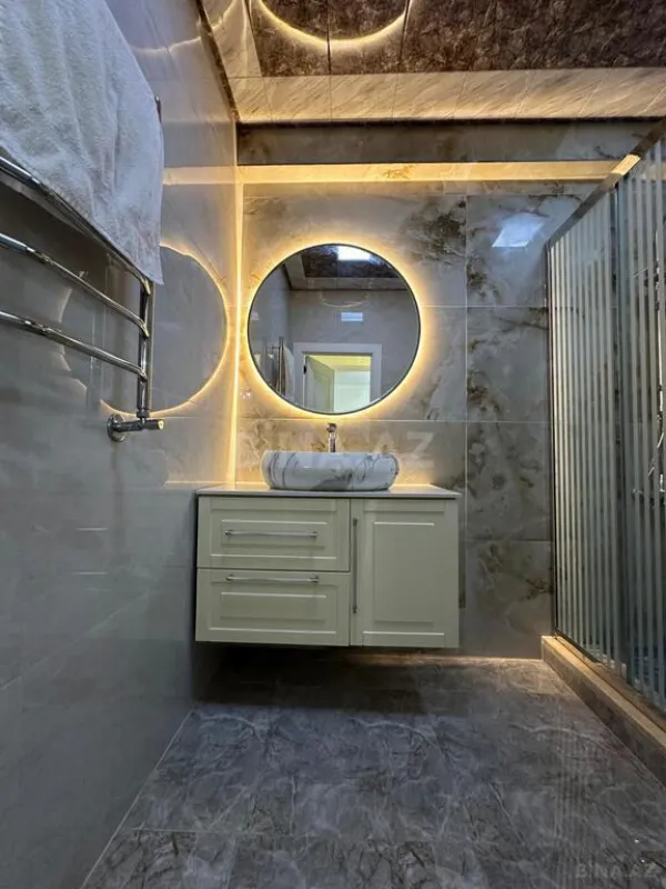 Satılır 3 otaqlı mənzil 125 m²