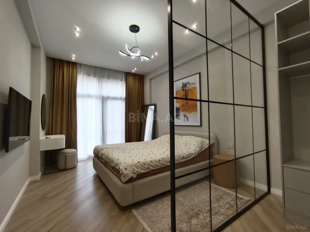 Kirayə verilir 2 otaqlı mənzil 100 m²