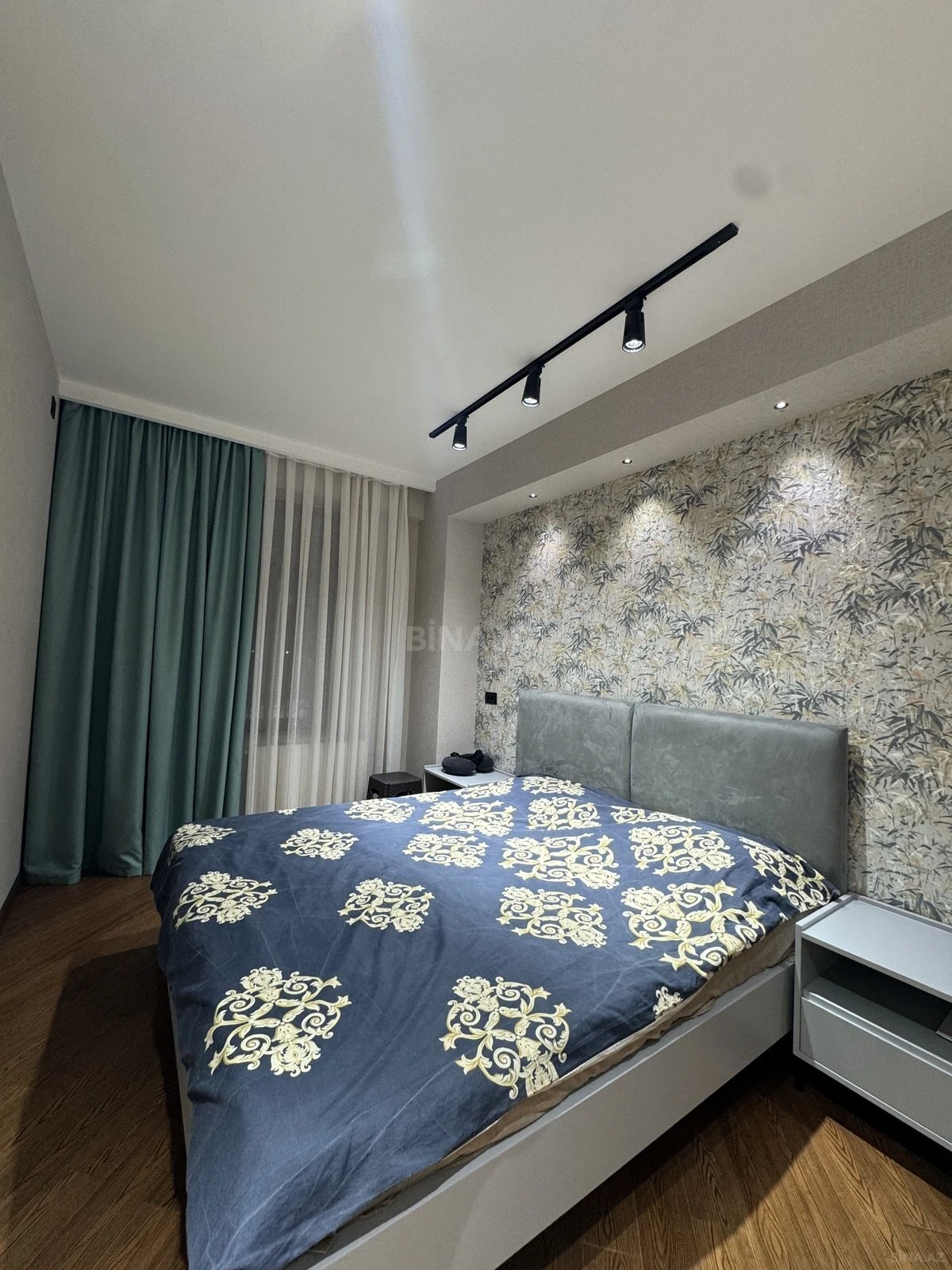 Kirayə verilir 3 otaqlı mənzil 100 m²