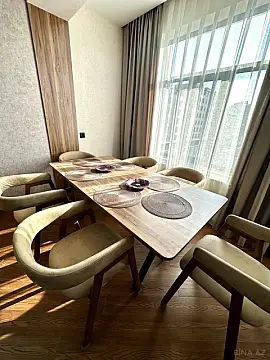 Kirayə verilir 3 otaqlı mənzil 100 m²