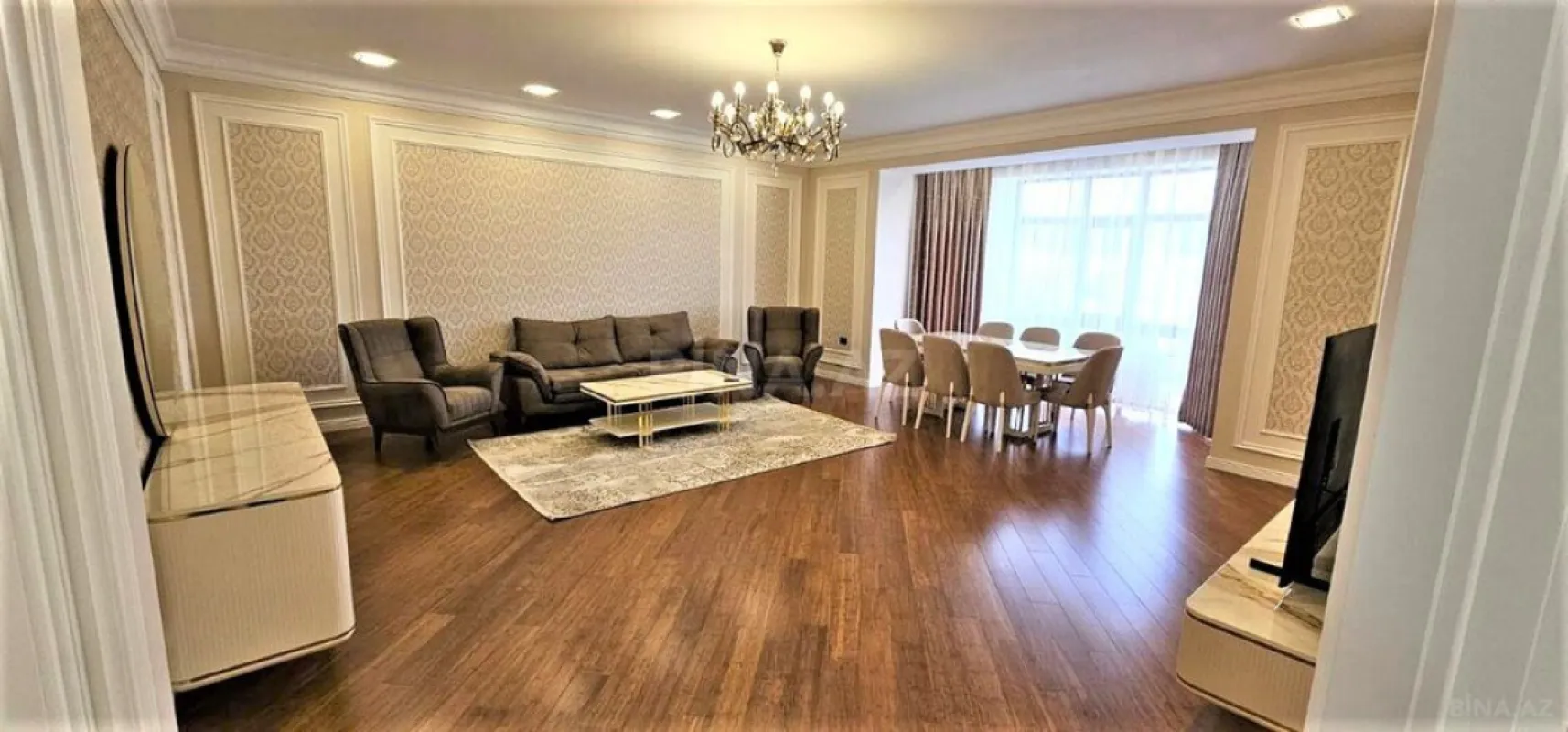 Kirayə verilir 4 otaqlı mənzil 220 m²