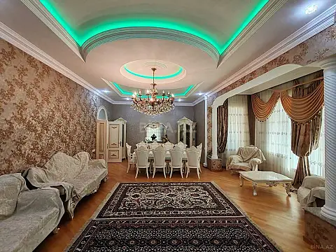 Satılır 5 otaqlı həyət evi 400 m²
