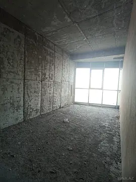 Satılır 4 otaqlı mənzil 224.6 m²