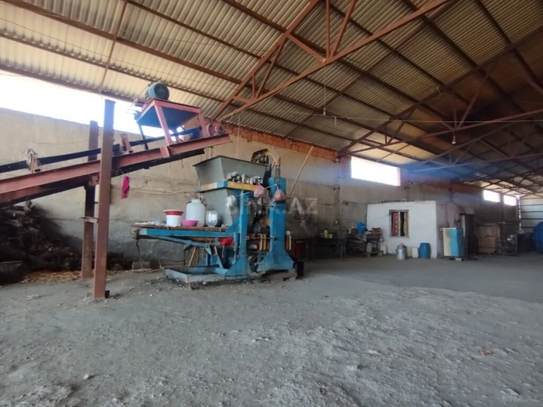 Satılır obyekt 1500 m²