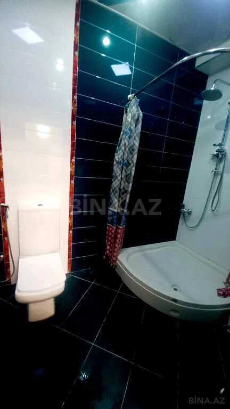 Satılır 2 otaqlı mənzil 72 m²