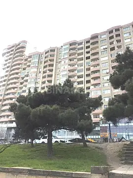 Satılır 5 otaqlı mənzil 200 m²