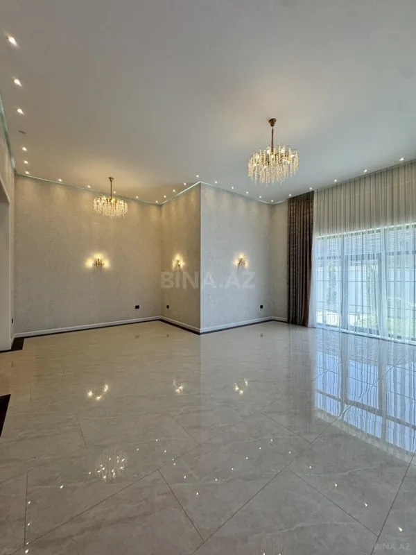 Satılır 6 otaqlı həyət evi 400 m²