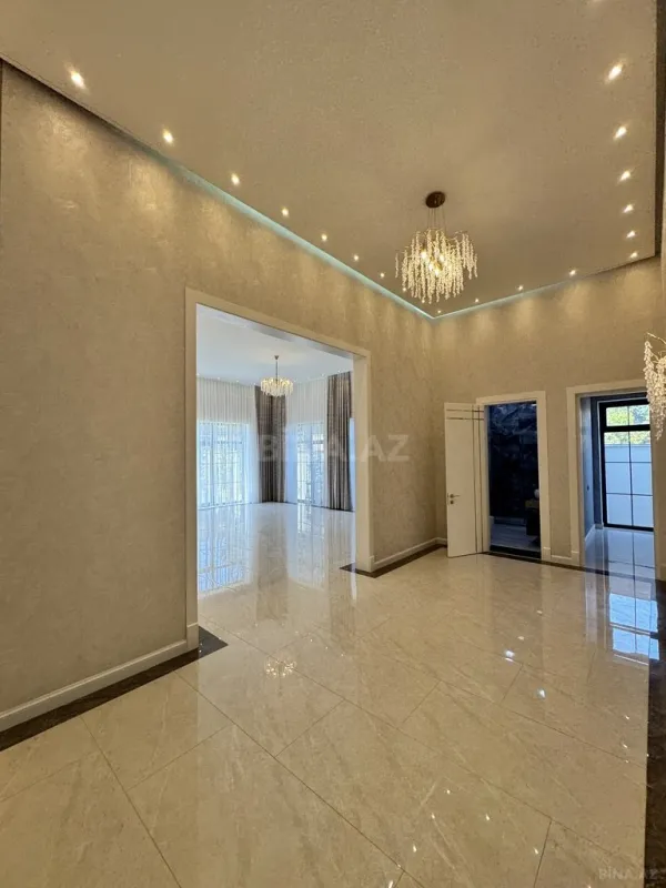 Satılır 6 otaqlı həyət evi 400 m²