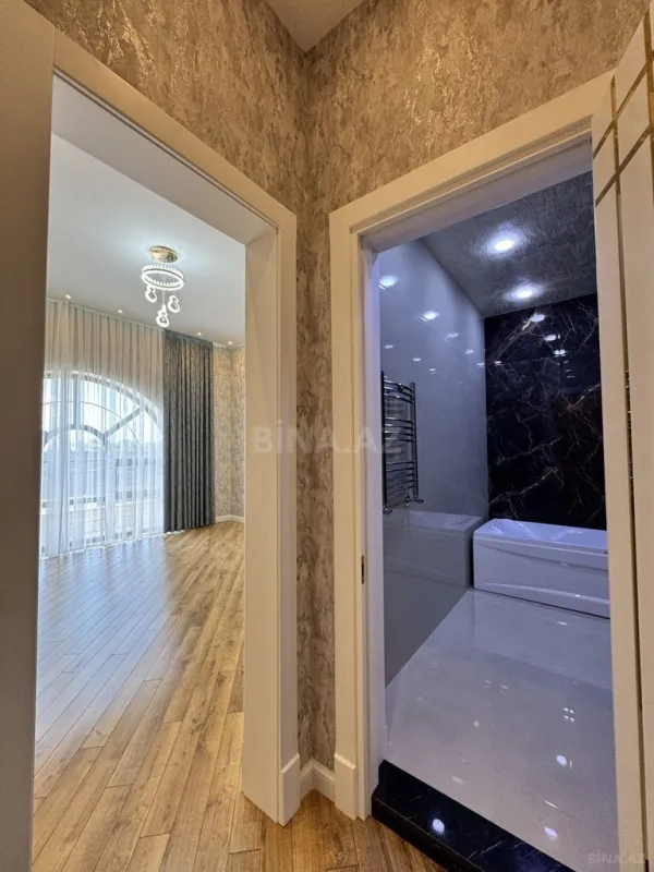 Satılır 6 otaqlı həyət evi 400 m²