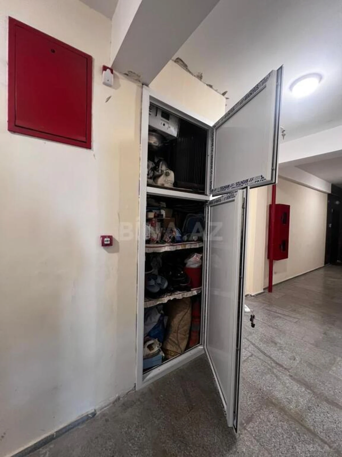 Satılır 3 otaqlı mənzil 83 m²