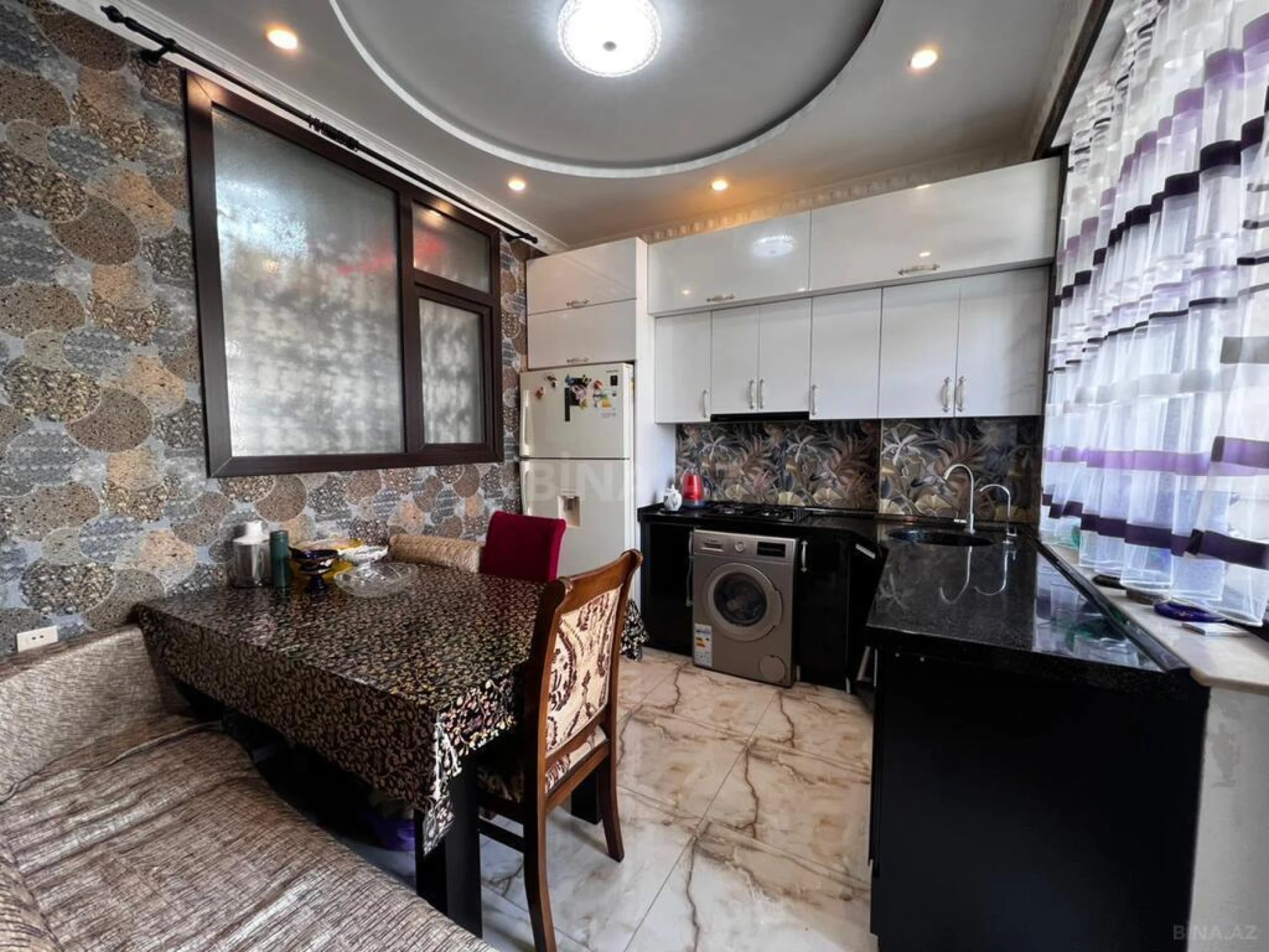 Satılır 3 otaqlı mənzil 83 m²