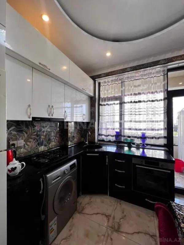 Satılır 3 otaqlı mənzil 83 m²