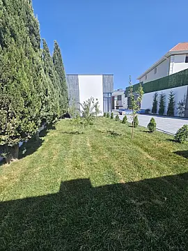 Satılır 4 otaqlı həyət evi 200 m²