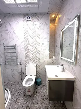 Kirayə verilir 2 otaqlı mənzil 65 m²