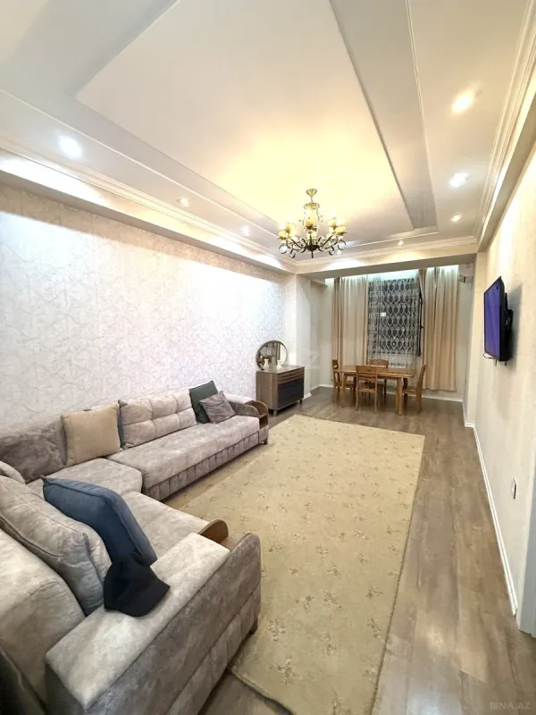 Kirayə verilir 2 otaqlı mənzil 65 m²