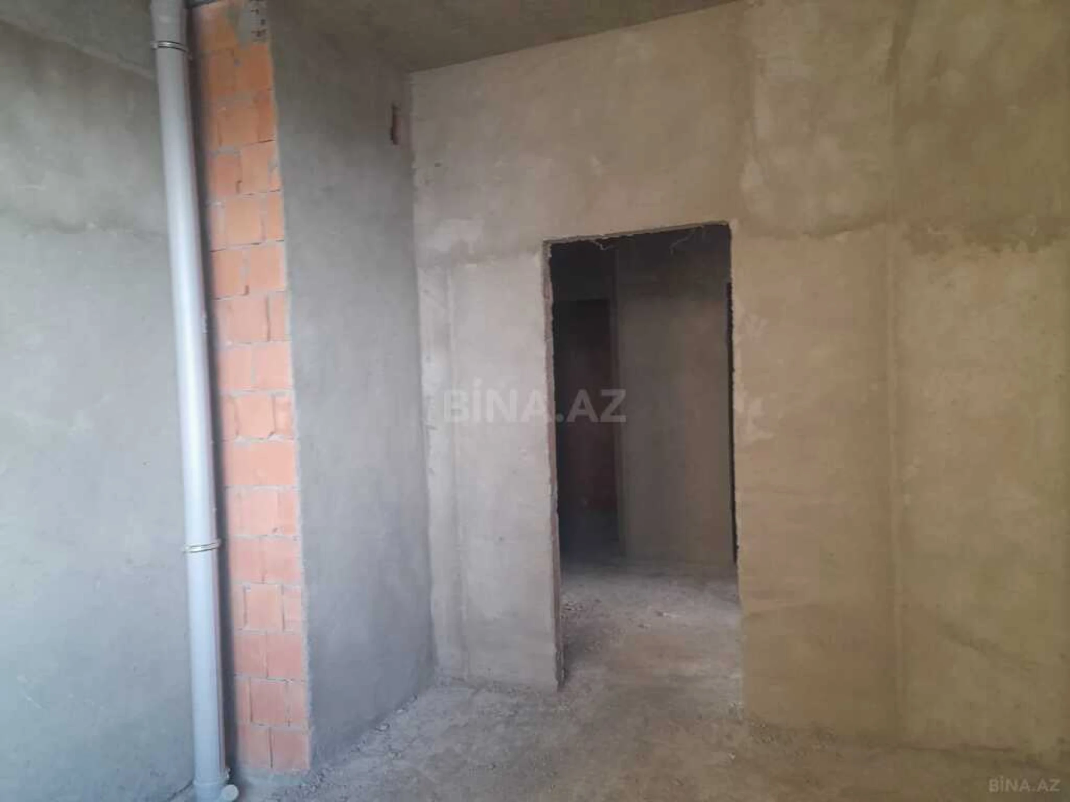 Satılır 3 otaqlı mənzil 123 m²
