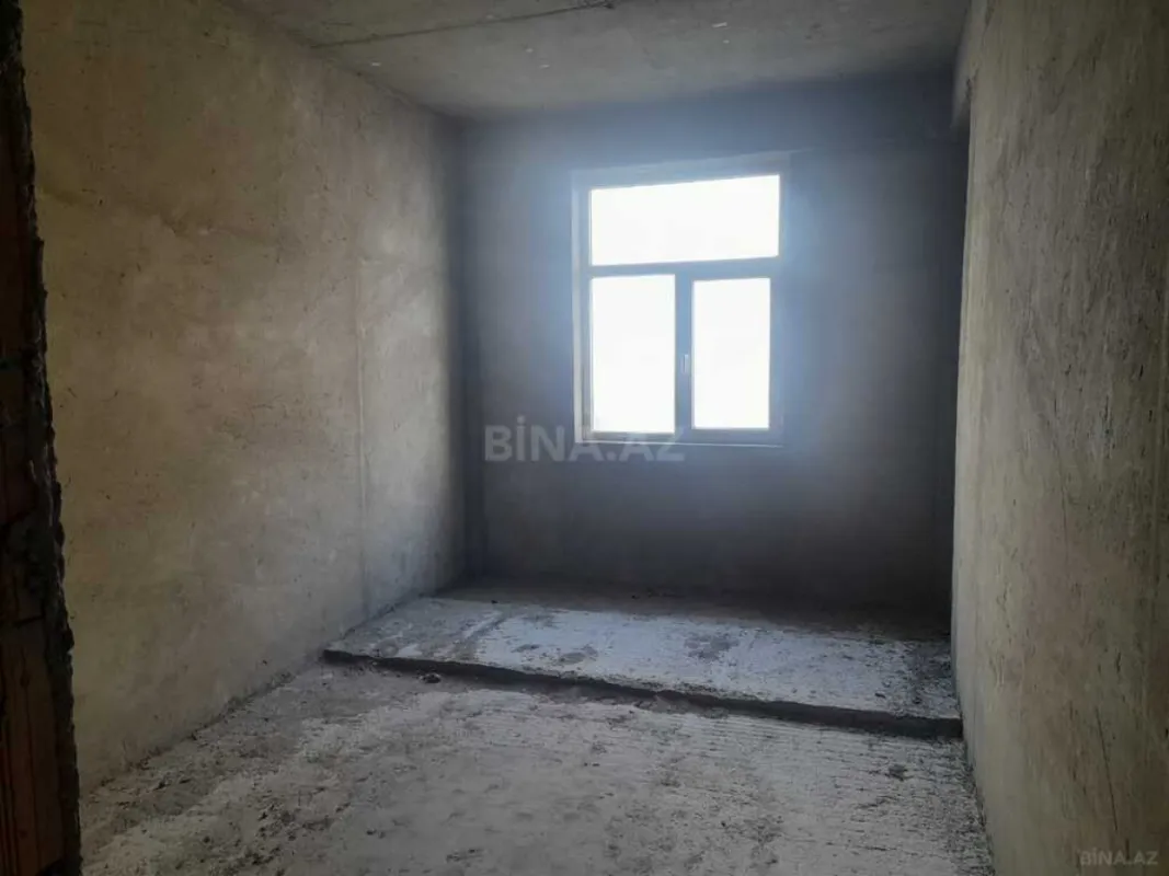 Satılır 3 otaqlı mənzil 123 m²
