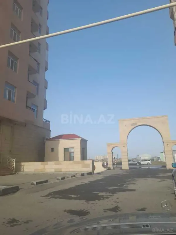 Satılır 3 otaqlı mənzil 123 m²