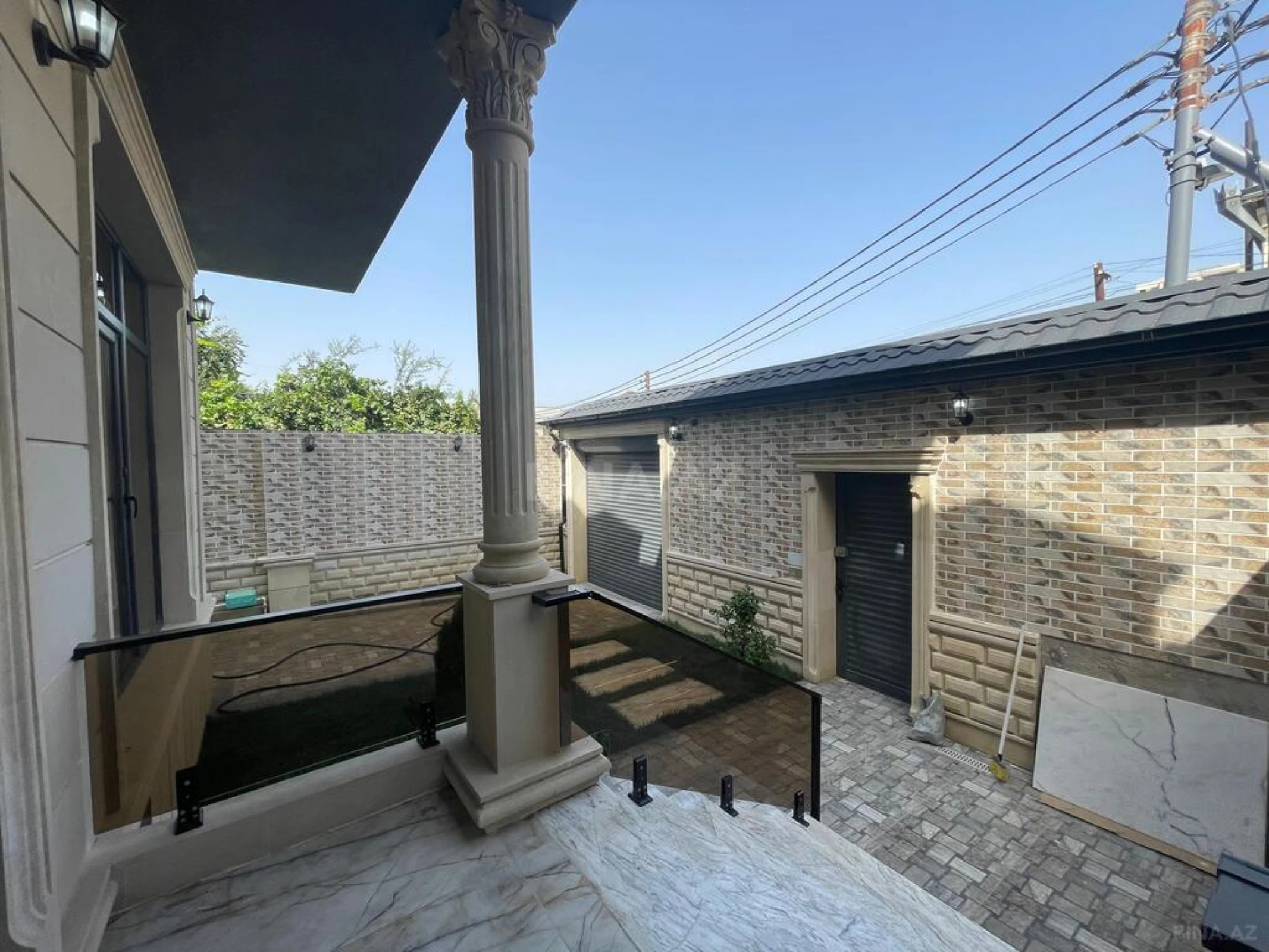 Satılır 6 otaqlı həyət evi 220 m²