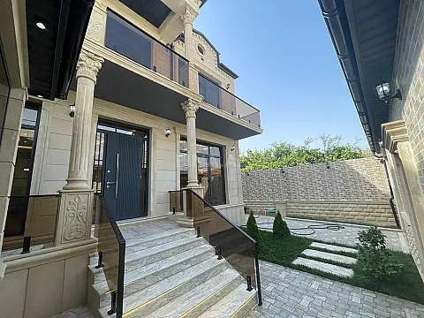 Satılır 6 otaqlı həyət evi 220 m²